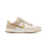 Tênis Nike Dunk Low 'Metallic Gold' Dourado