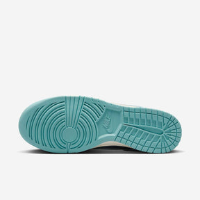 Tênis Nike Dunk Low Retro