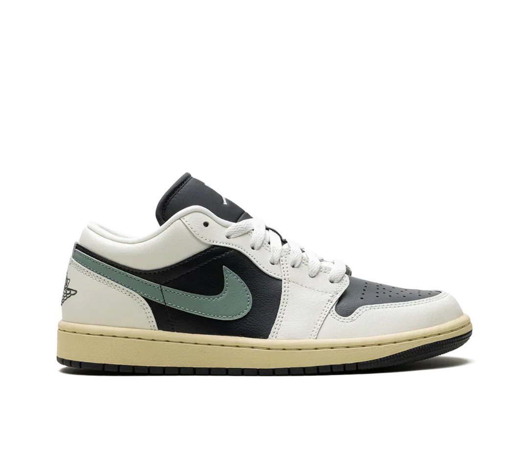 Tênis Nike Air Jordan 1 Low 'Jade Smoke' Branco / Verde