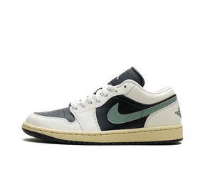 Tênis Nike Air Jordan 1 Low 'Jade Smoke' Branco / Verde