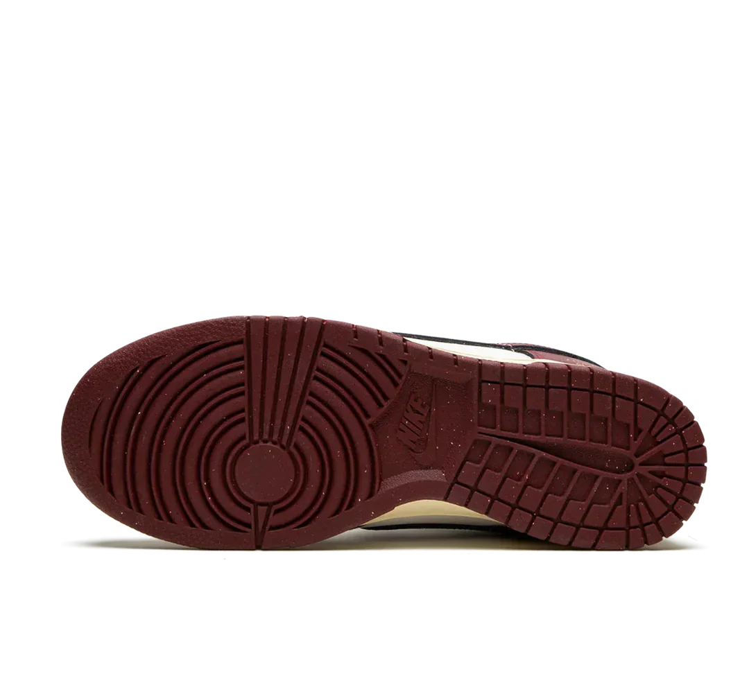 Tênis Nike Dunk Low 'Just Do It Team Red' Vermelho