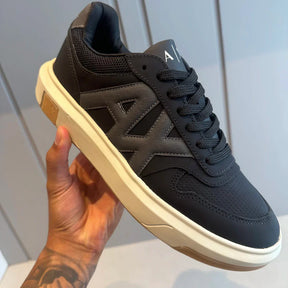 TÊNIS A.X COURO PRETO